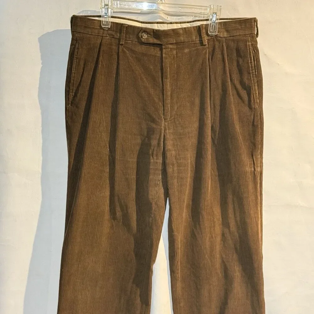 VTG Jos. A. Bank Mens Pants Green Corduroy Straight Cuffed Pleat Chinos Size 35